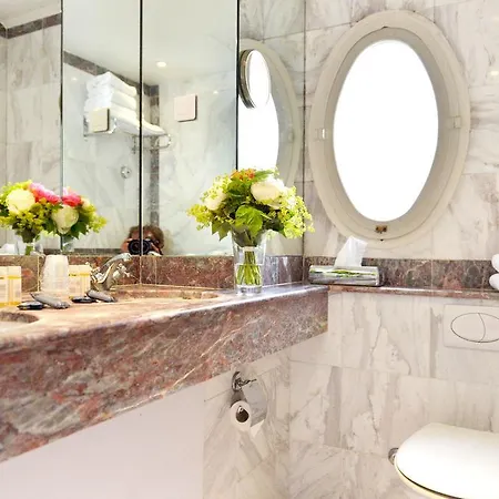 Hotel Unic Renoir Saint-germain Paris