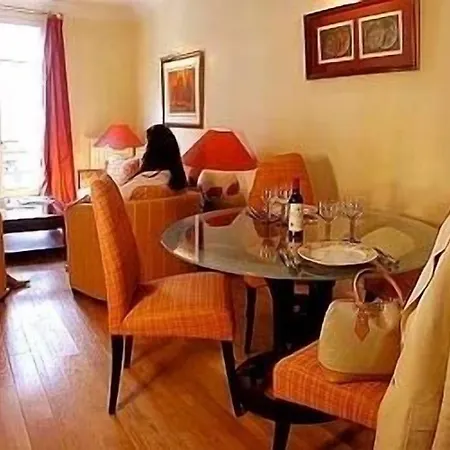 سويتس أونيك رونوار سان جيرمان فندق