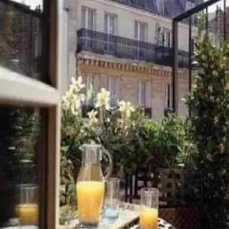 Unic Renoir Saint-germain