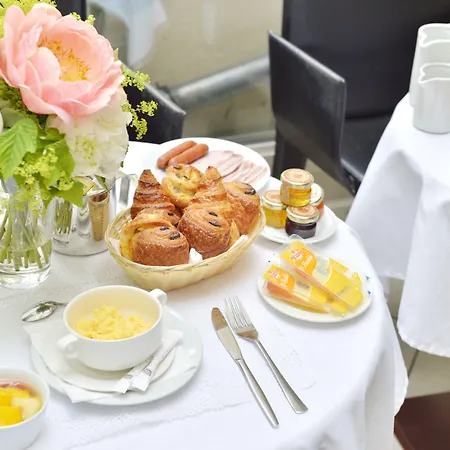 Unic Renoir Saint-germain Párizs