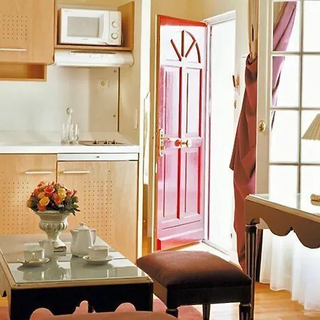 Unic Renoir Saint-germain Szálloda 3*