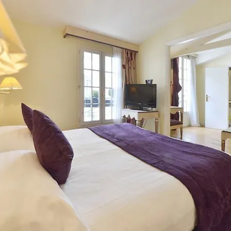 Unic Renoir Saint-germain 3*