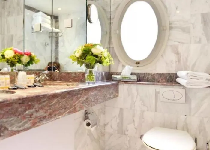 Unic Renoir Saint-germain Hotel Paris