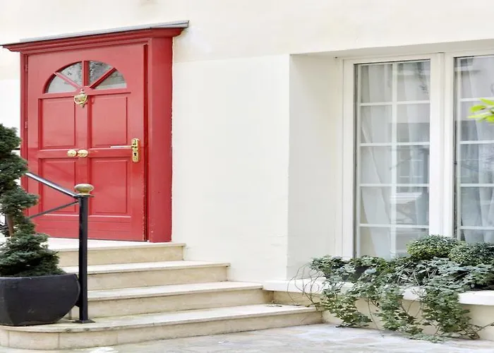 Unic Renoir Saint-germain Hotel 3*